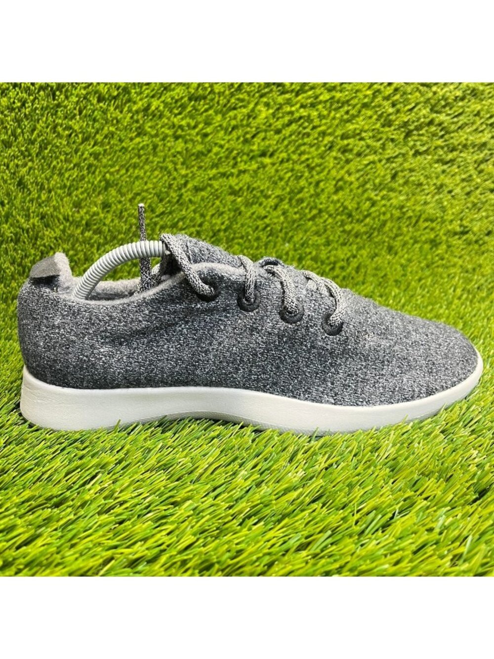 Allbirds Wool Runners Mens Size 10 Gray White Casual Walking Shoes Sneakers